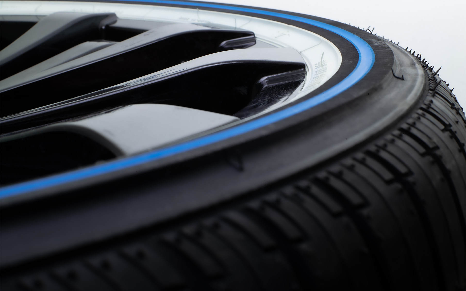 The Vogue Custom Built Radial SCT2 Blue Stripe tire.